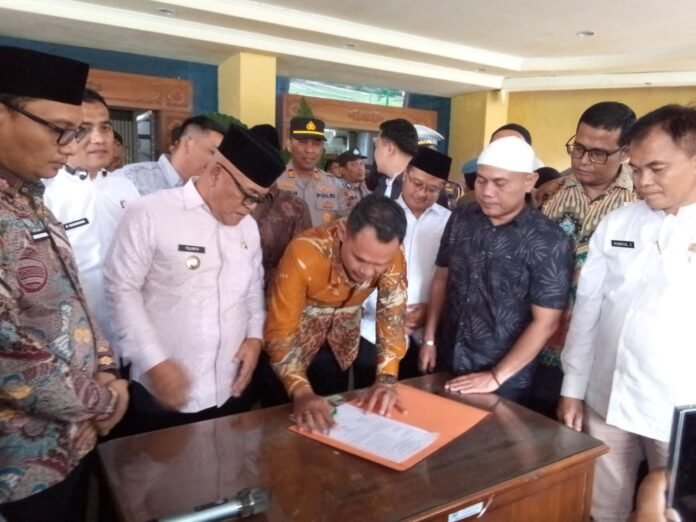 Angin Segar bagi Ribuan Honorer Pasaman Barat, Pemkab dan DPRD Sepakati Skema PPPK Paruh Waktu