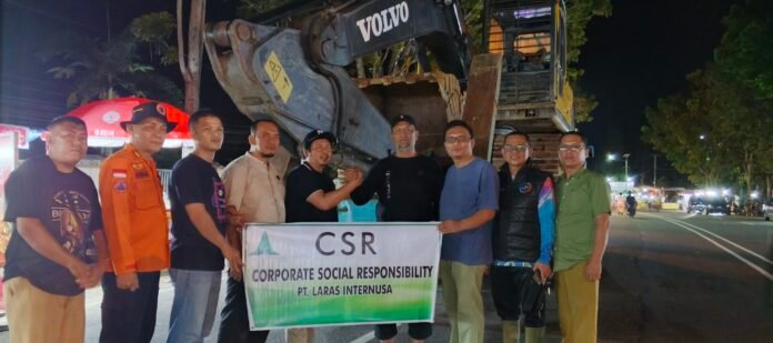 Gerak Cepat Pulihkan Talamau, Wabup Pasbar Terima Bantuan Alat Berat dari PT LIN dan PT AAI